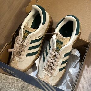 Adidas Gazelle Bold platform sneaker